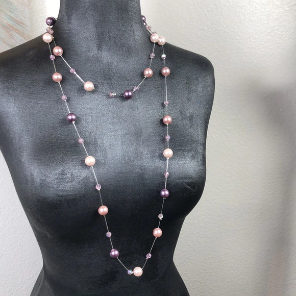 Faux Pearl Rhinestone Necklace Purple & Champagne On Silver Tone Chain - Picture 5 of 16